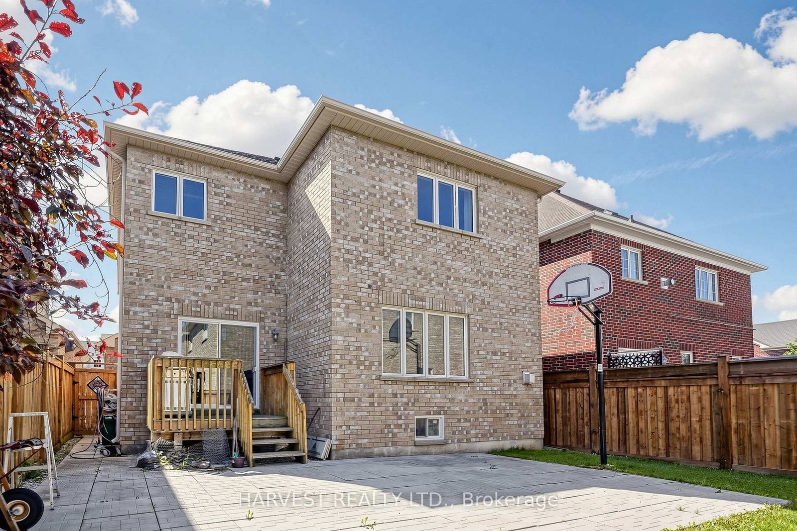 16 Mckenzie Way • Bradford West Gwillimbury, ON photo 30