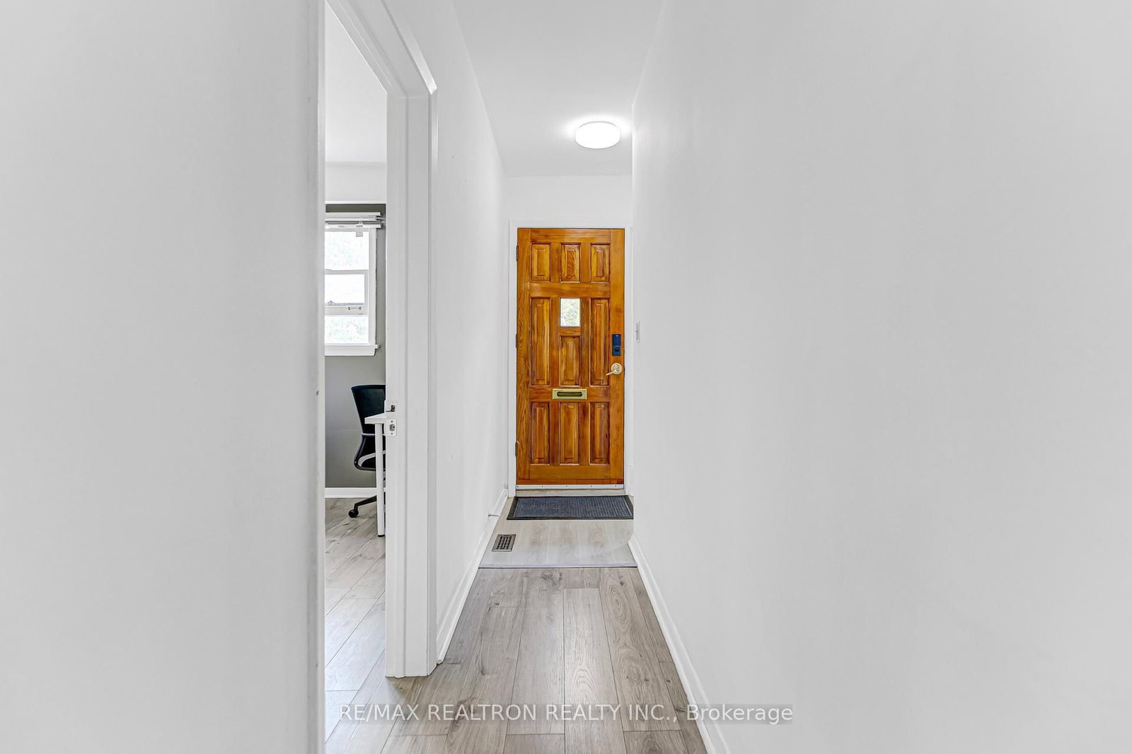 108 Garden Avenue • Richmond Hill, ON photo 16
