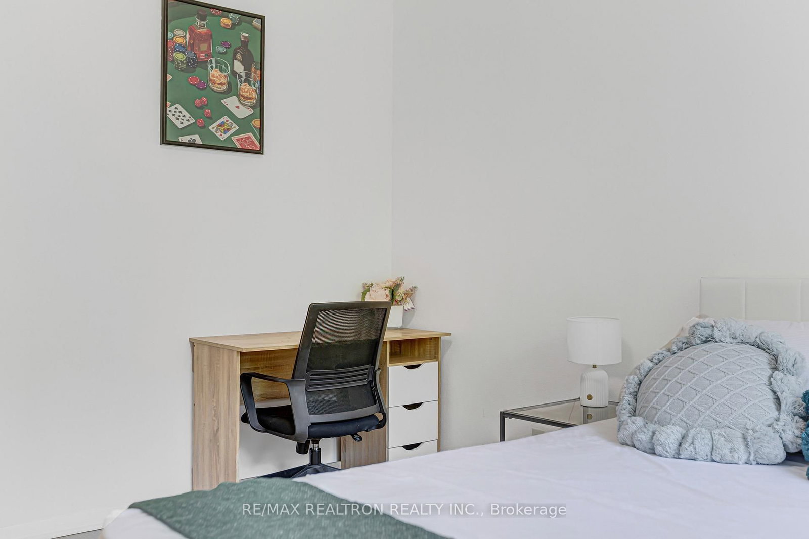 108 Garden Avenue • Richmond Hill, ON photo 26