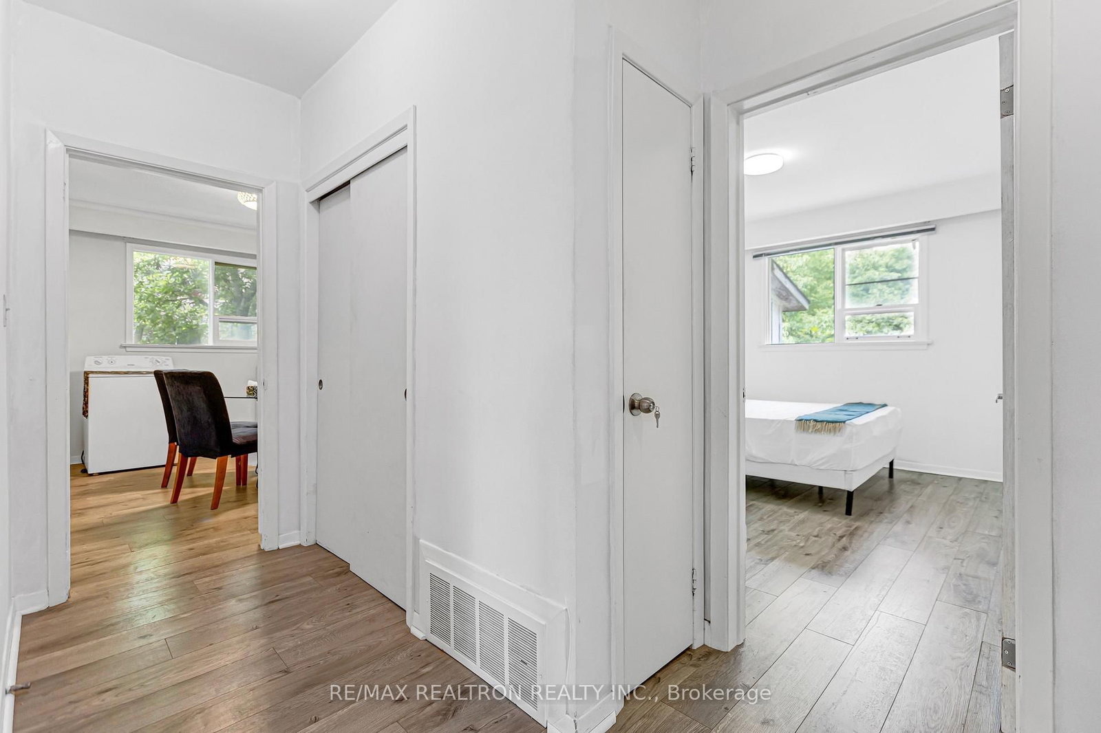 108 Garden Avenue • Richmond Hill, ON photo 28