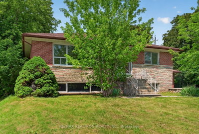108 Garden Avenue • Richmond Hill, ON photo 8