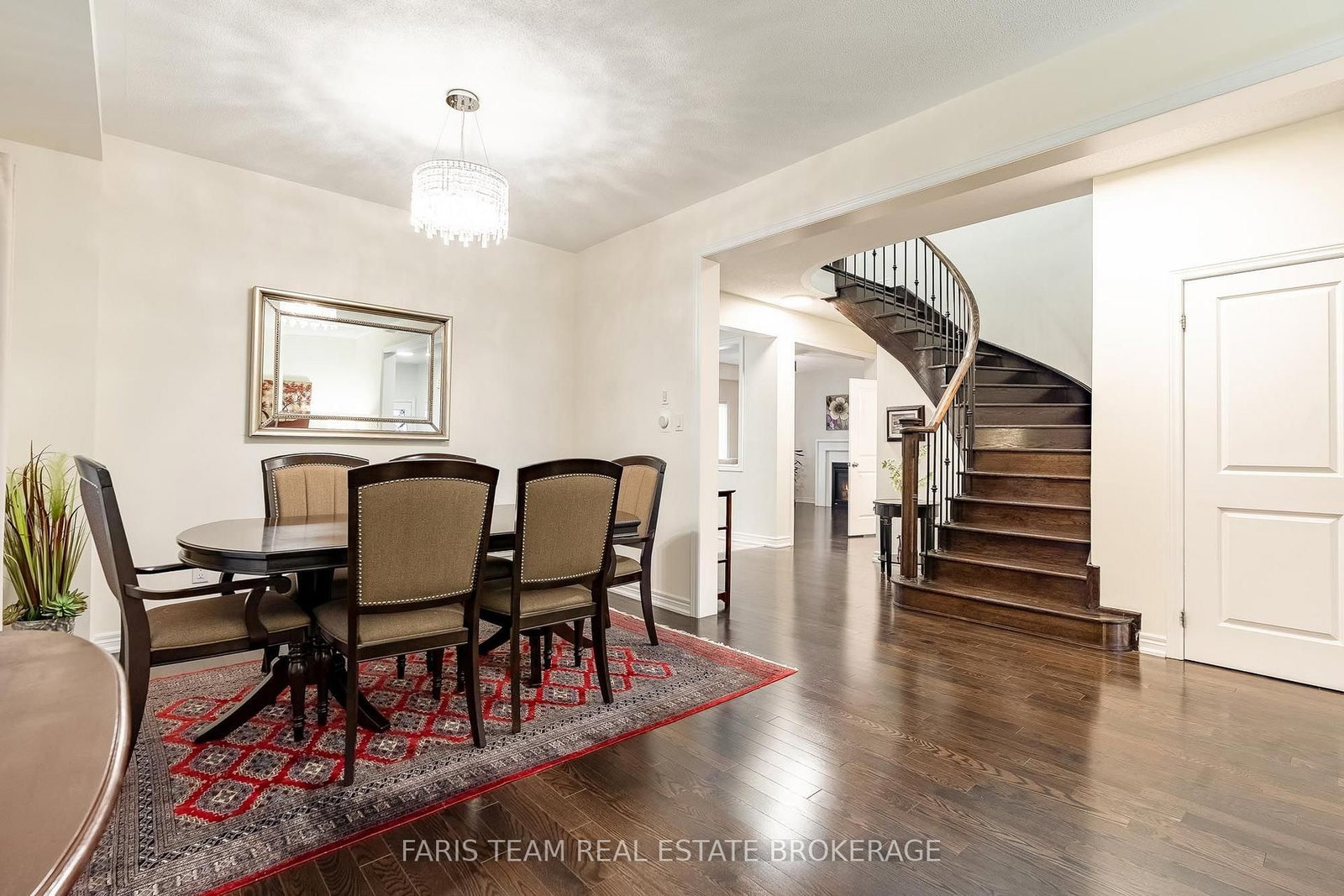 1284 Harrington Street • Innisfil, ON photo 11