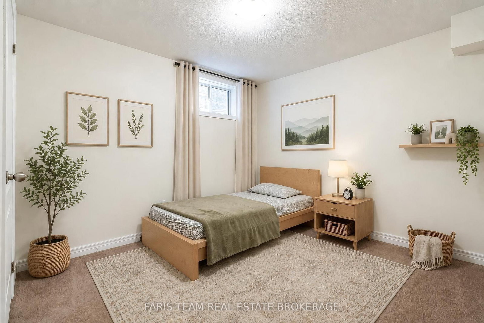 1284 Harrington Street • Innisfil, ON photo 36