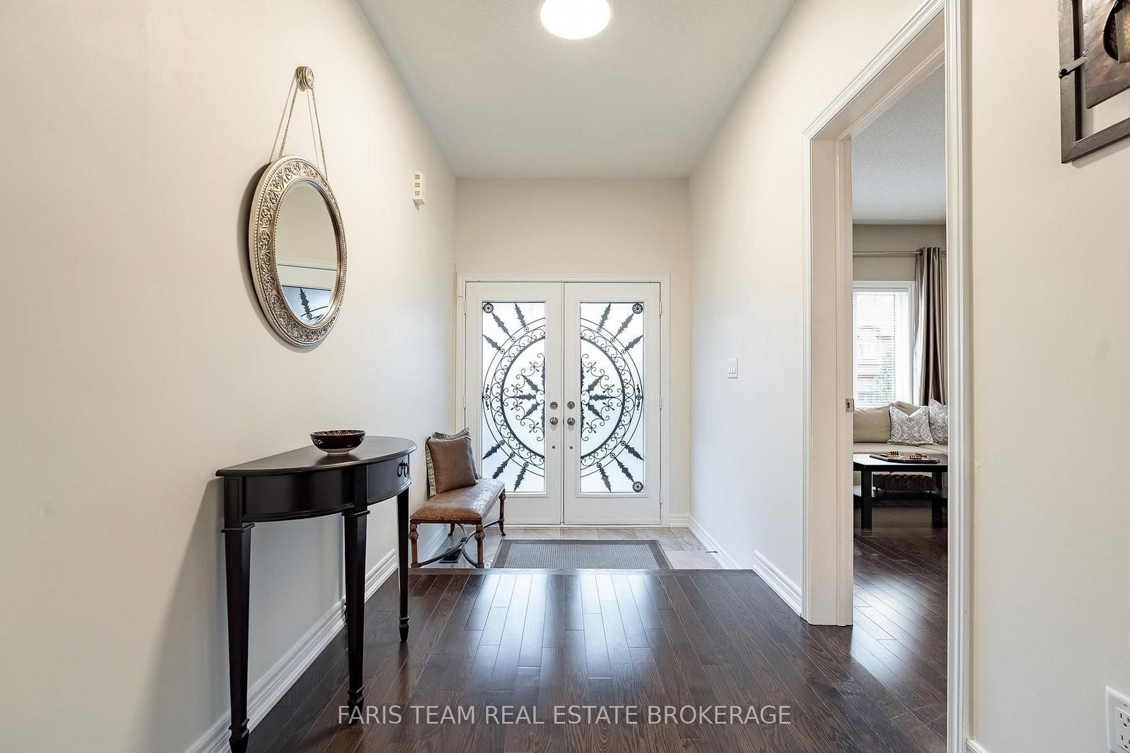 1284 Harrington Street • Innisfil, ON photo 4