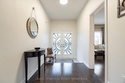 1284 Harrington Street • Innisfil, ON photo 4