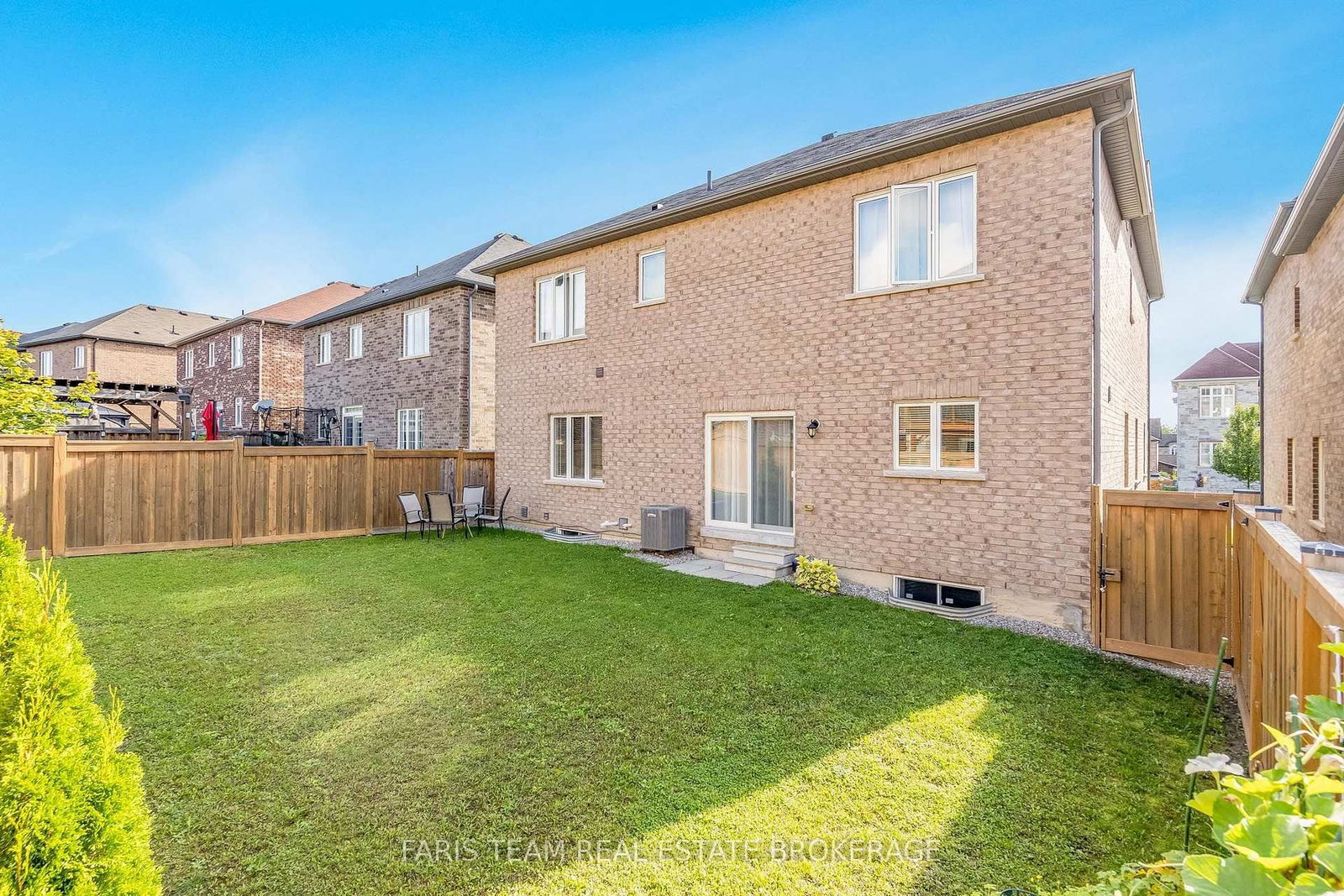 1284 Harrington Street • Innisfil, ON photo 41