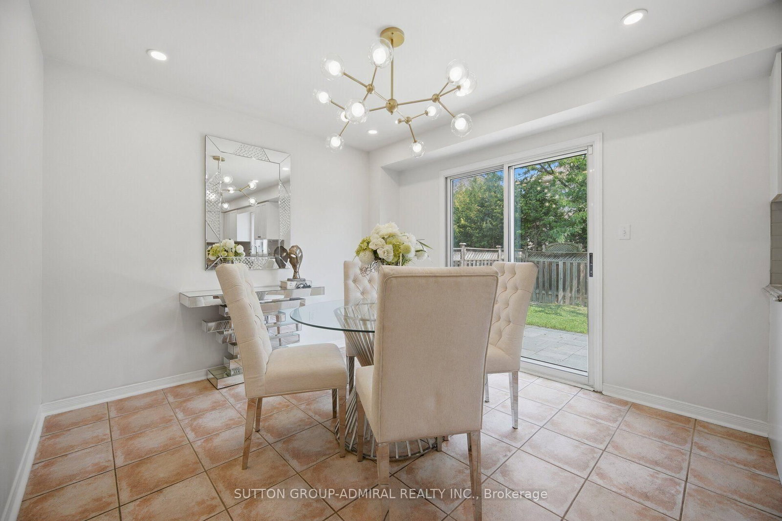 187 Red Maple Road • Richmond Hill, ON photo 15