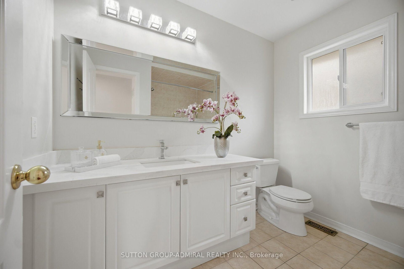 187 Red Maple Road • Richmond Hill, ON photo 37