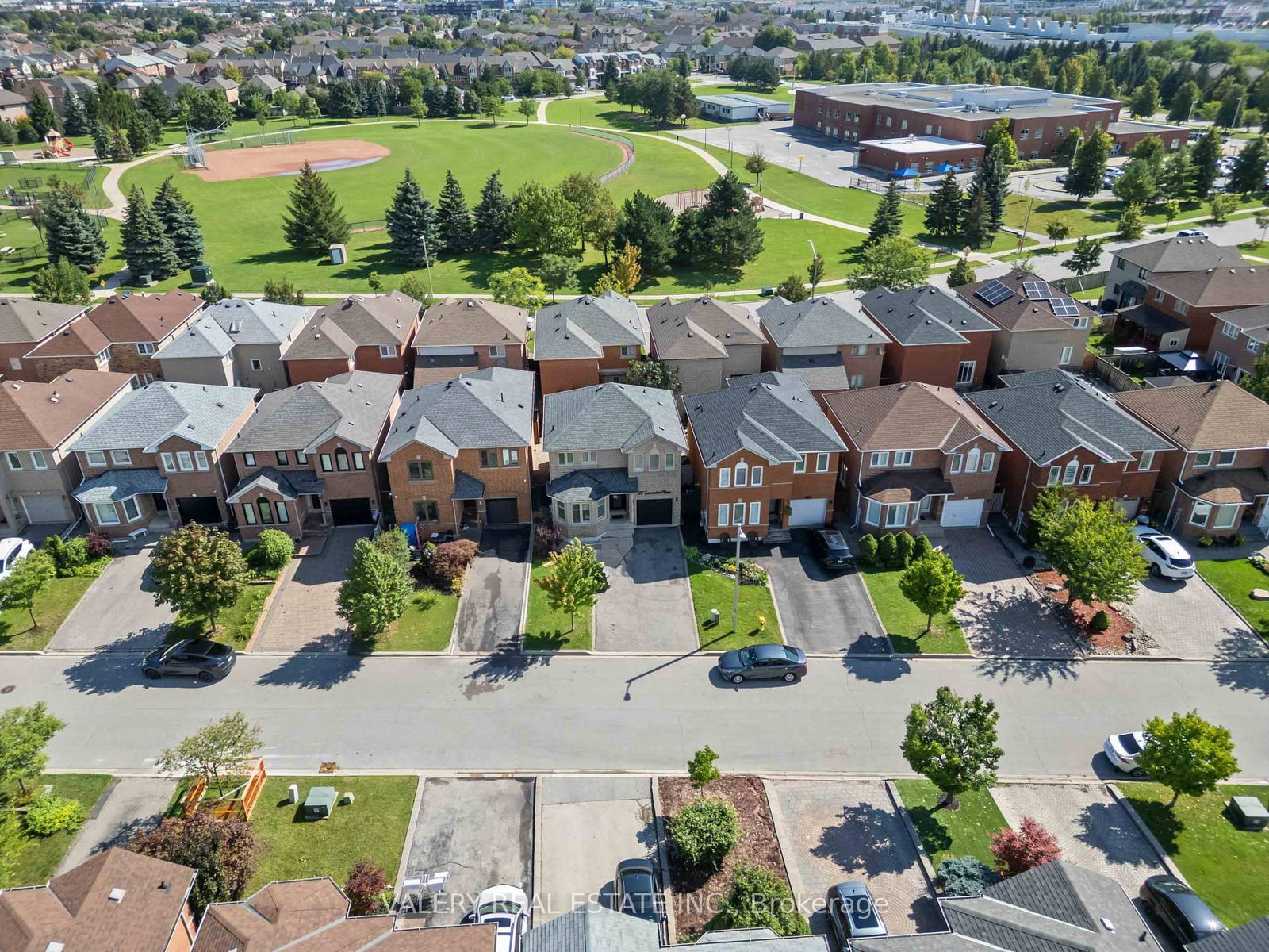 27 Lavender Place • Vaughan, ON photo 48