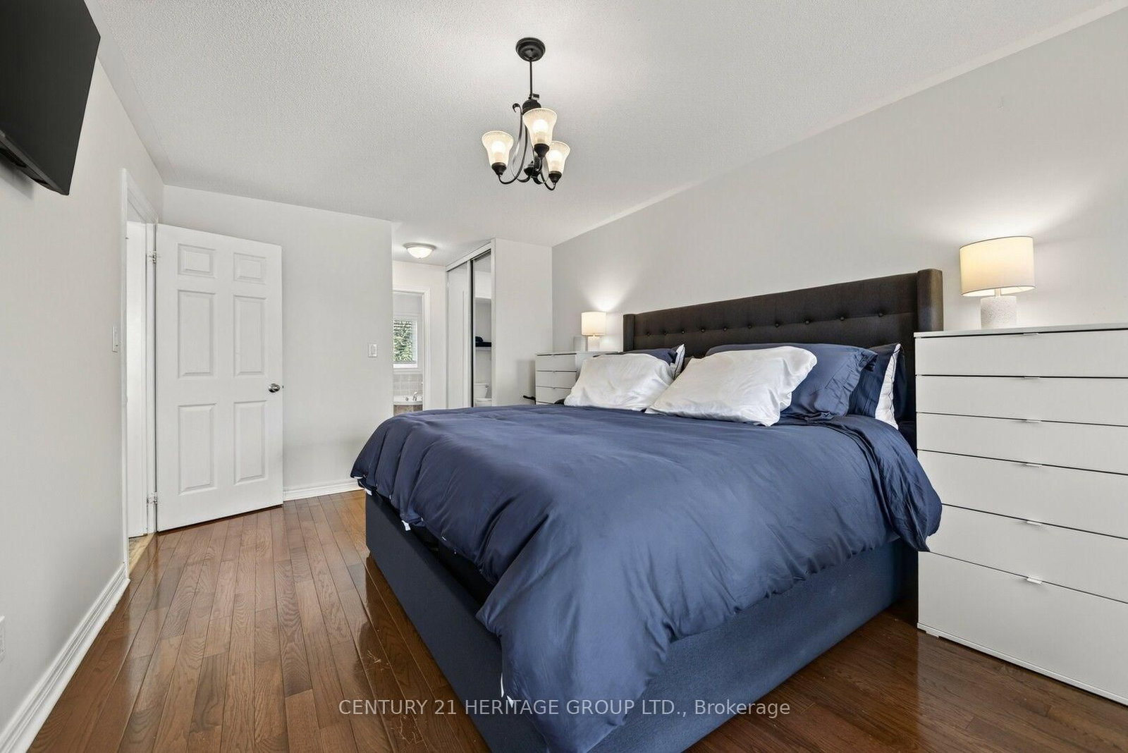 39 Booth Street • Bradford West Gwillimbury, ON photo 13