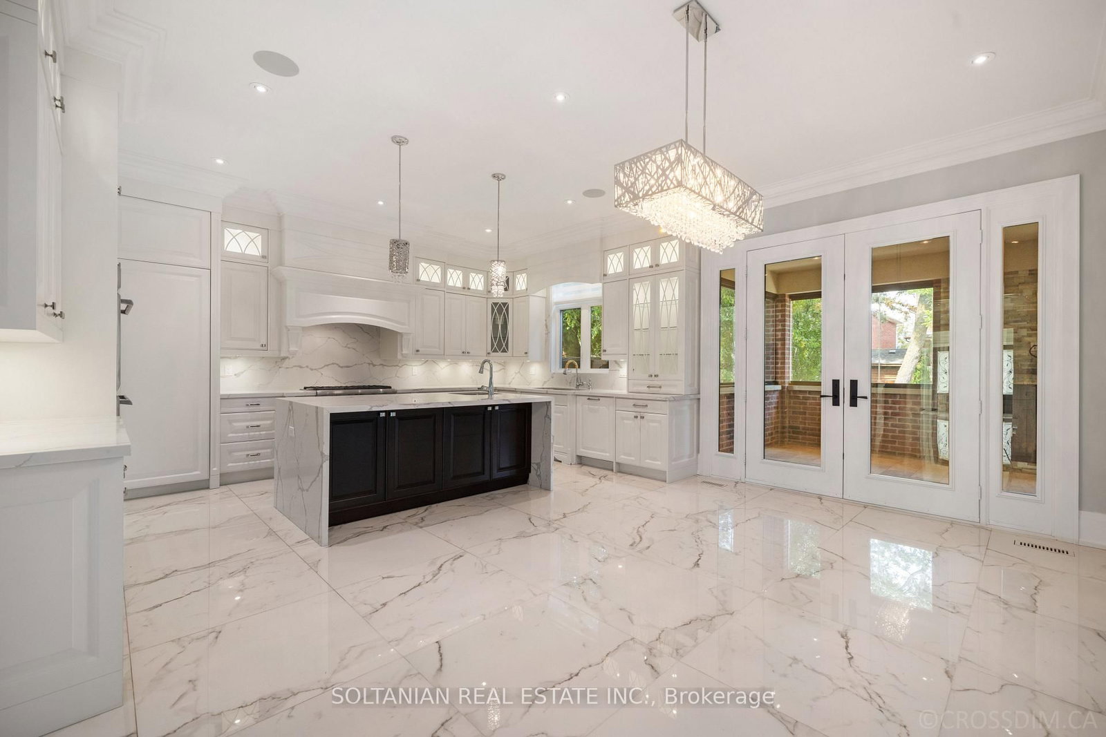 74 Yongehurst Road • Richmond Hill, ON photo 10