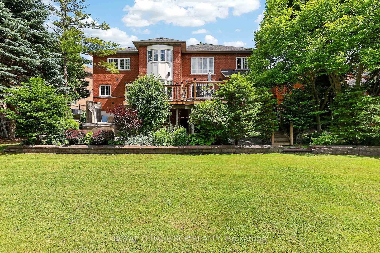 713 Exceller Circle • Newmarket, ON photo 36