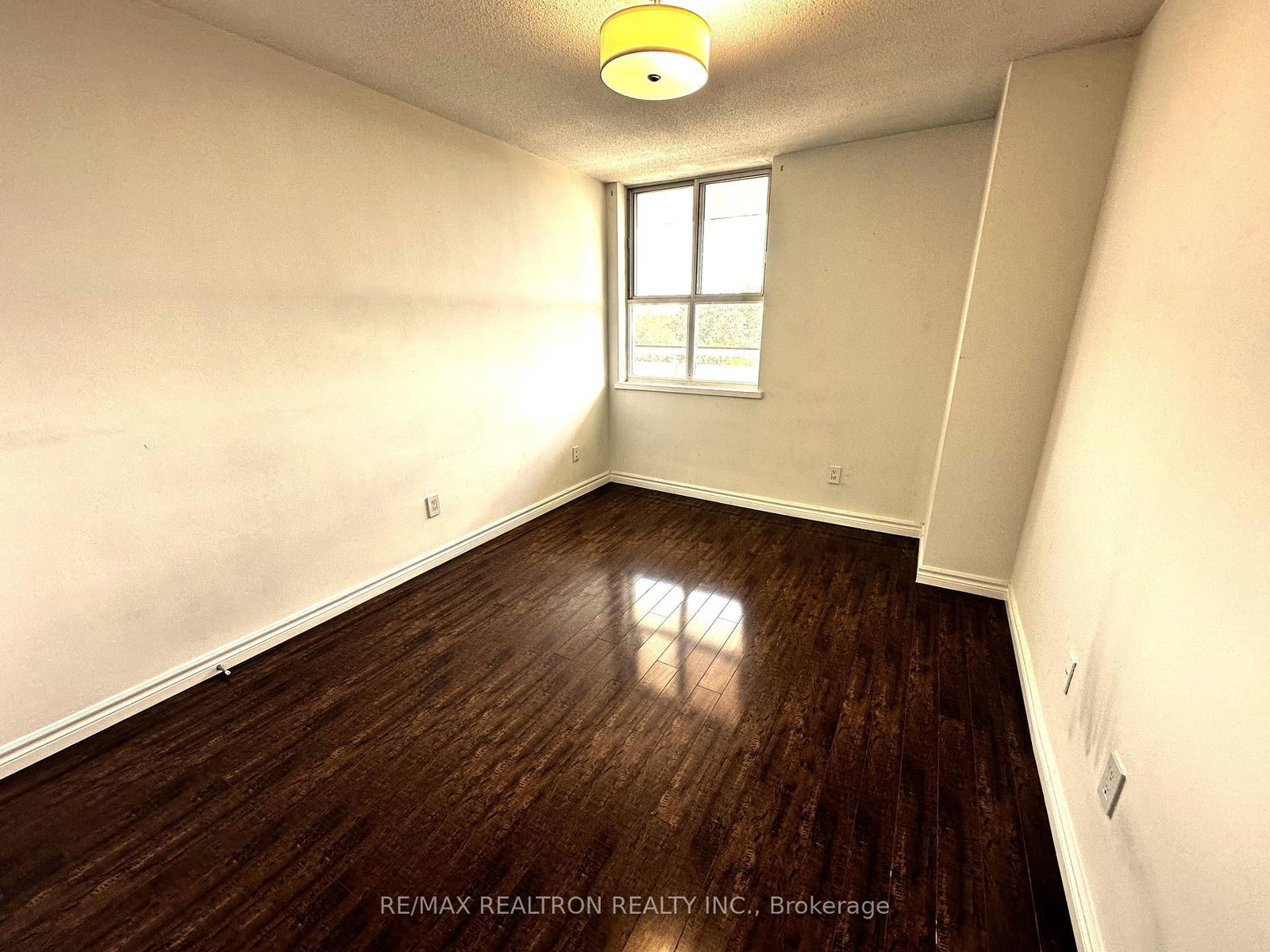 80 Inverlochy Boulevard • #504 • Markham, ON photo 12