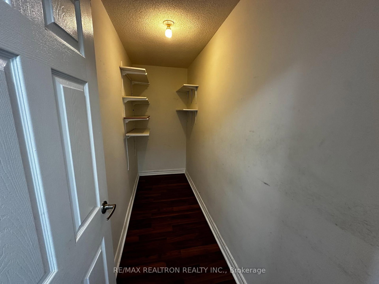 80 Inverlochy Boulevard • #504 • Markham, ON photo 14
