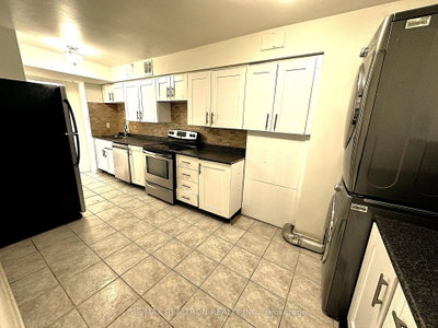 80 Inverlochy Boulevard • #504 • Markham, ON photo 8