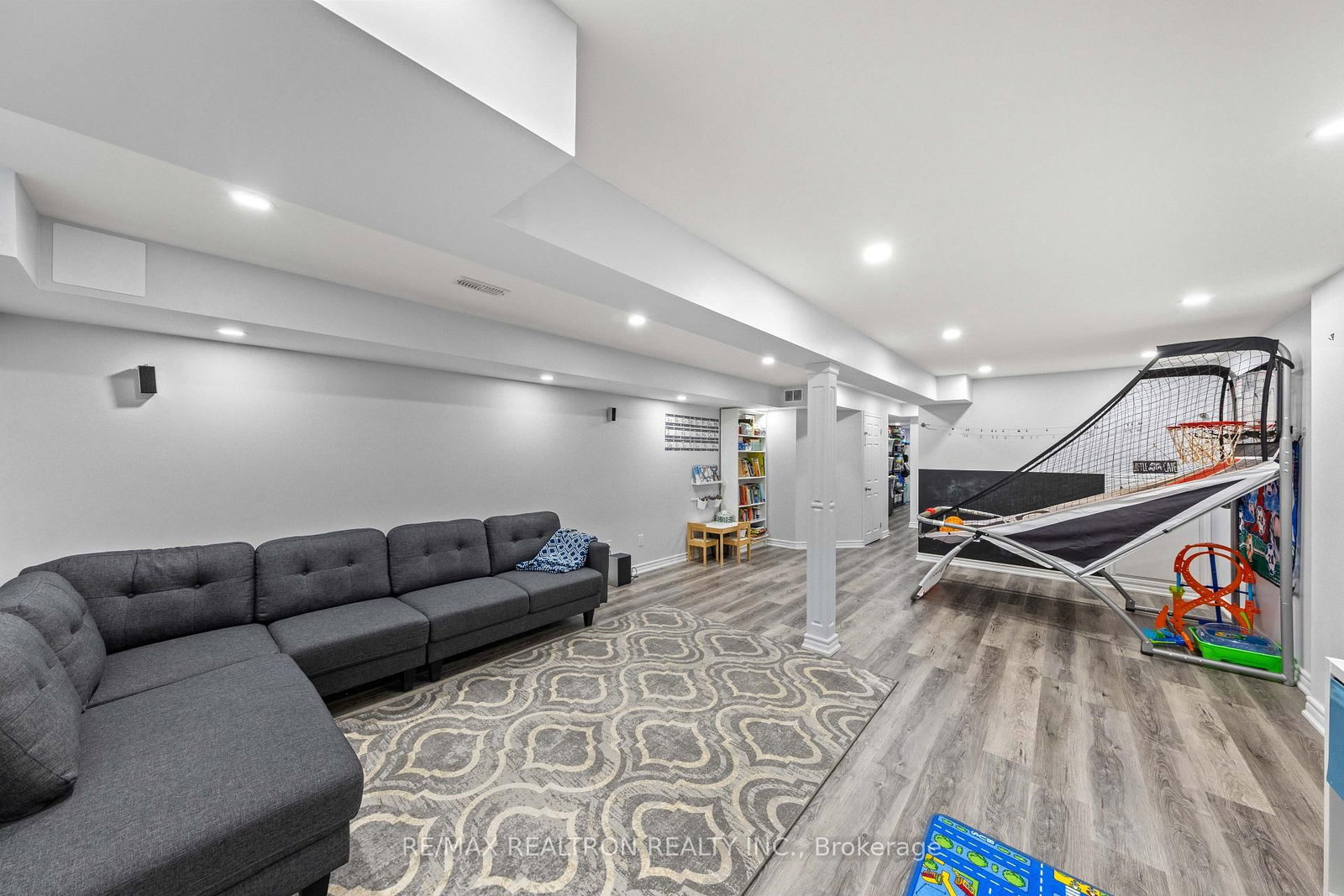 56 North Lake Road • #23 • Richmond Hill, ON photo 35