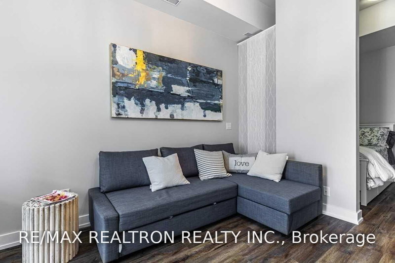 132 - 331 Broward Way