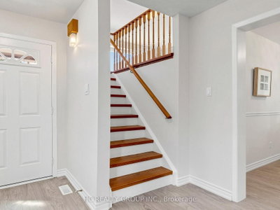 87 Belvedere Crescent • Richmond Hill, ON photo 6