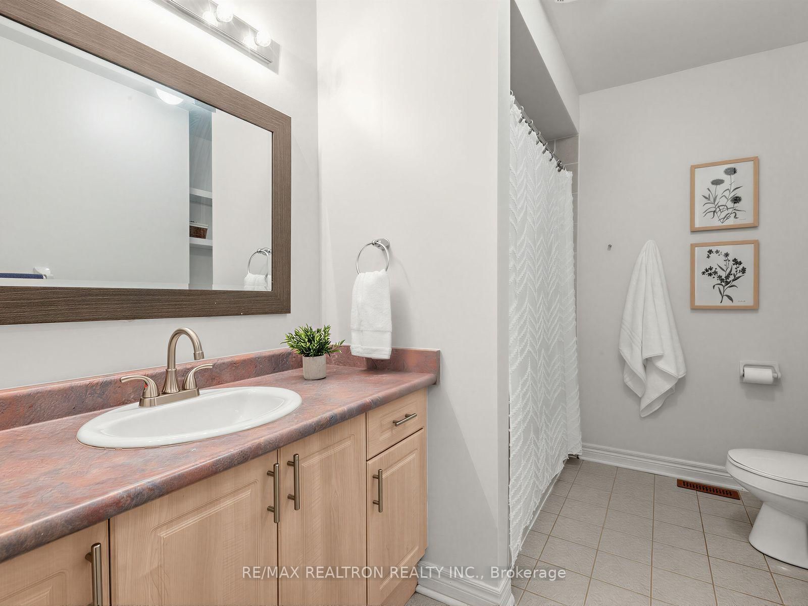 222 Birkshire Drive • Aurora, ON photo 34