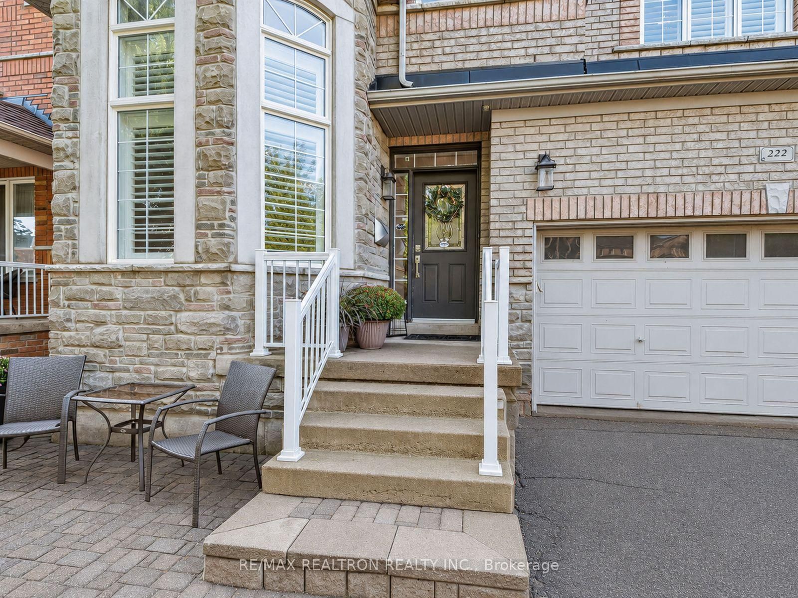 222 Birkshire Drive • Aurora, ON photo 37