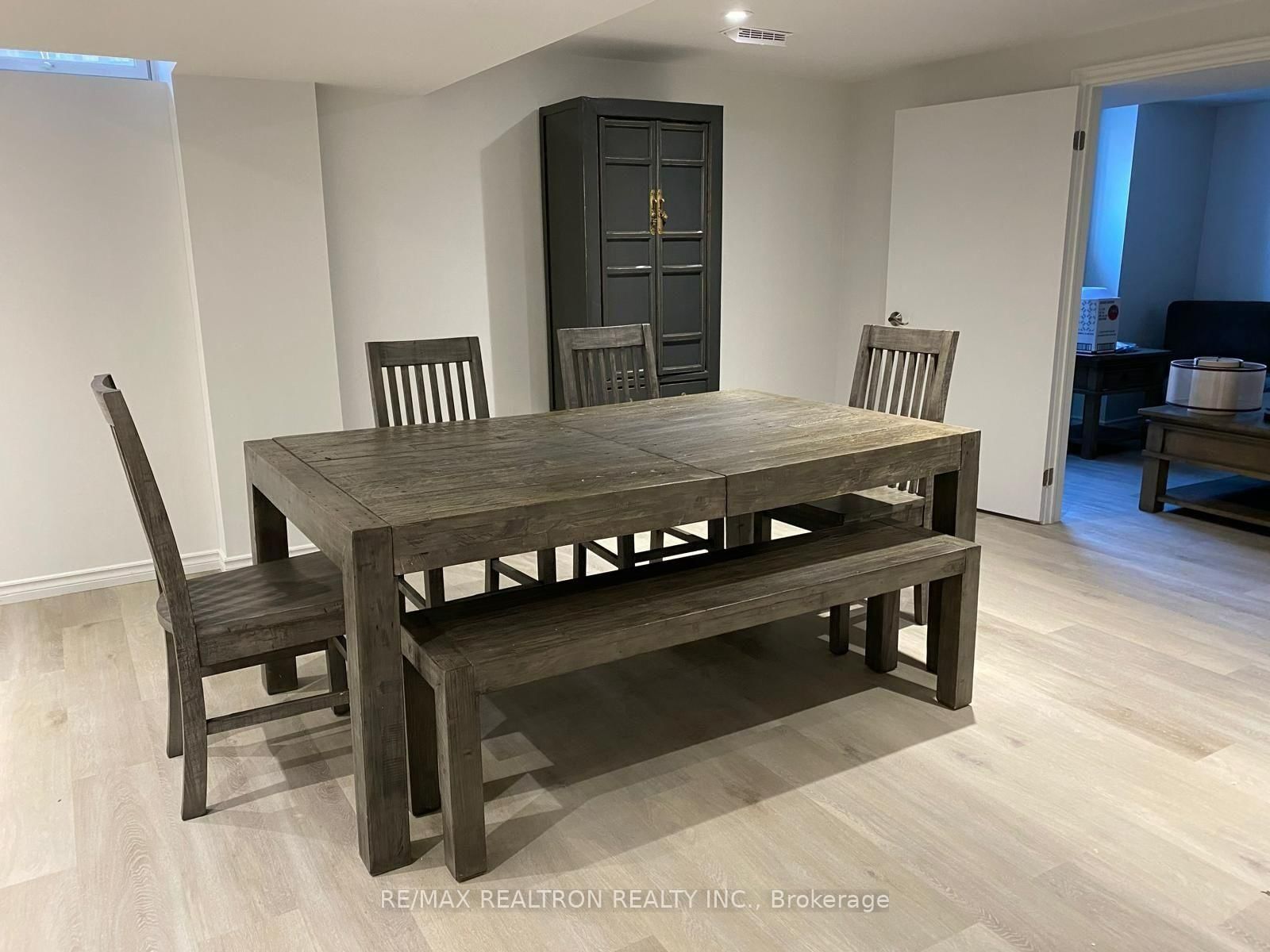 222 Birkshire Drive • Aurora, ON photo 38