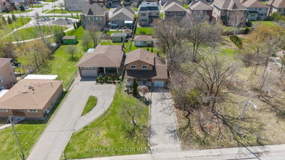 173 Elgin Mills Road W • Richmond Hill, ON photo 2