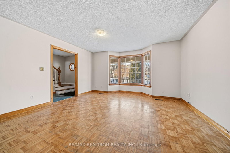 173 Elgin Mills Road W
