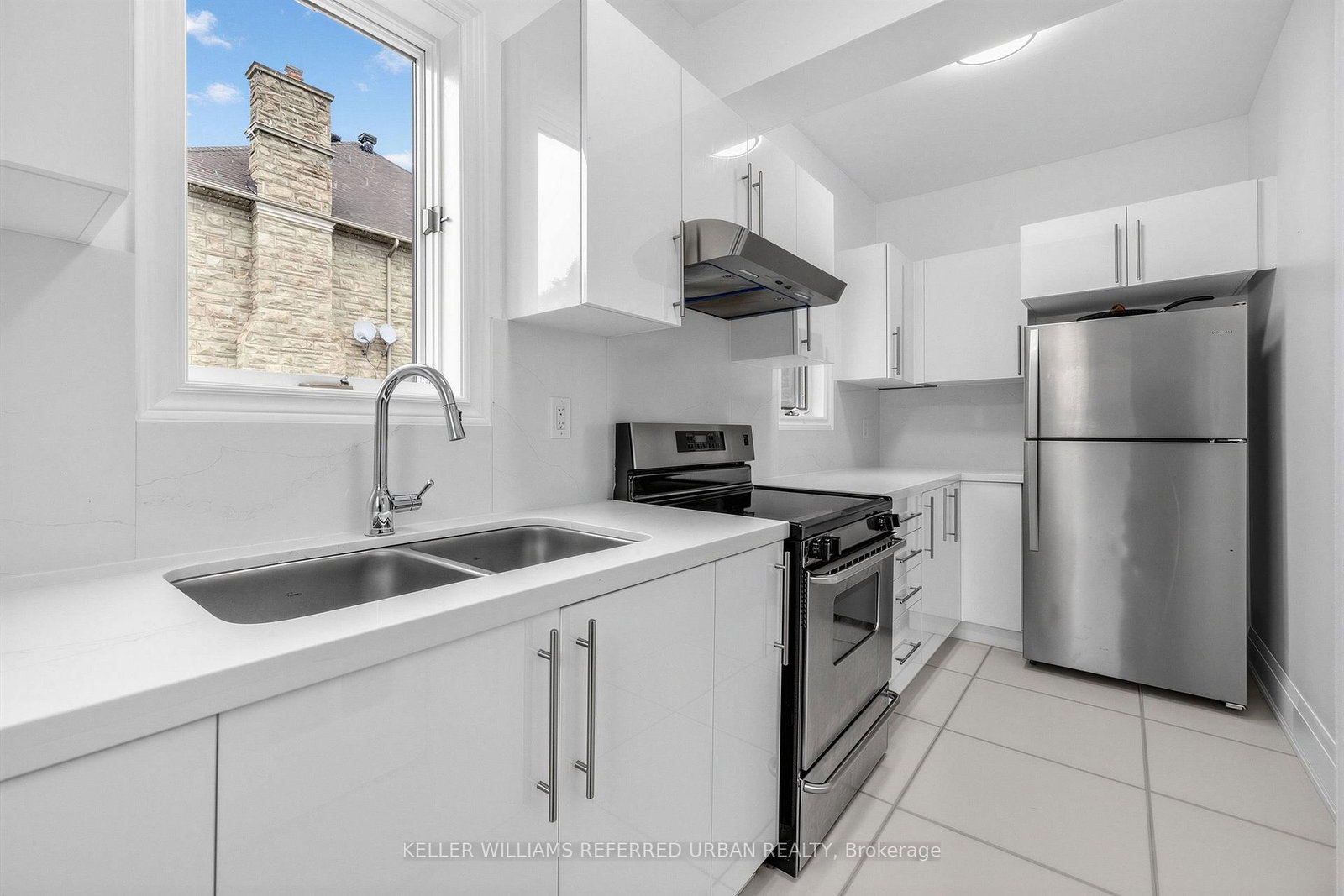 18 Yongeview Avenue • Richmond Hill, ON photo 13