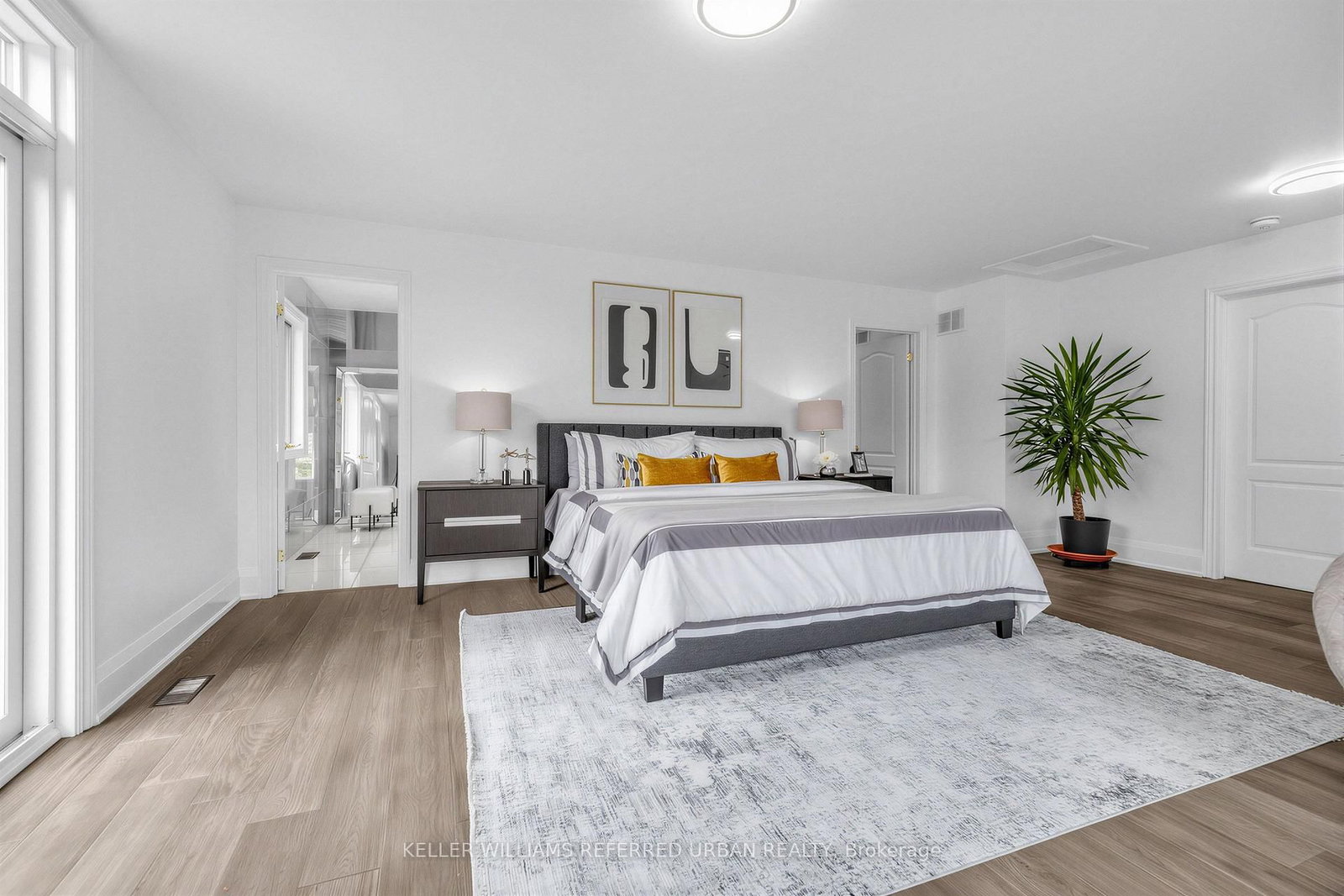 18 Yongeview Avenue • Richmond Hill, ON photo 16