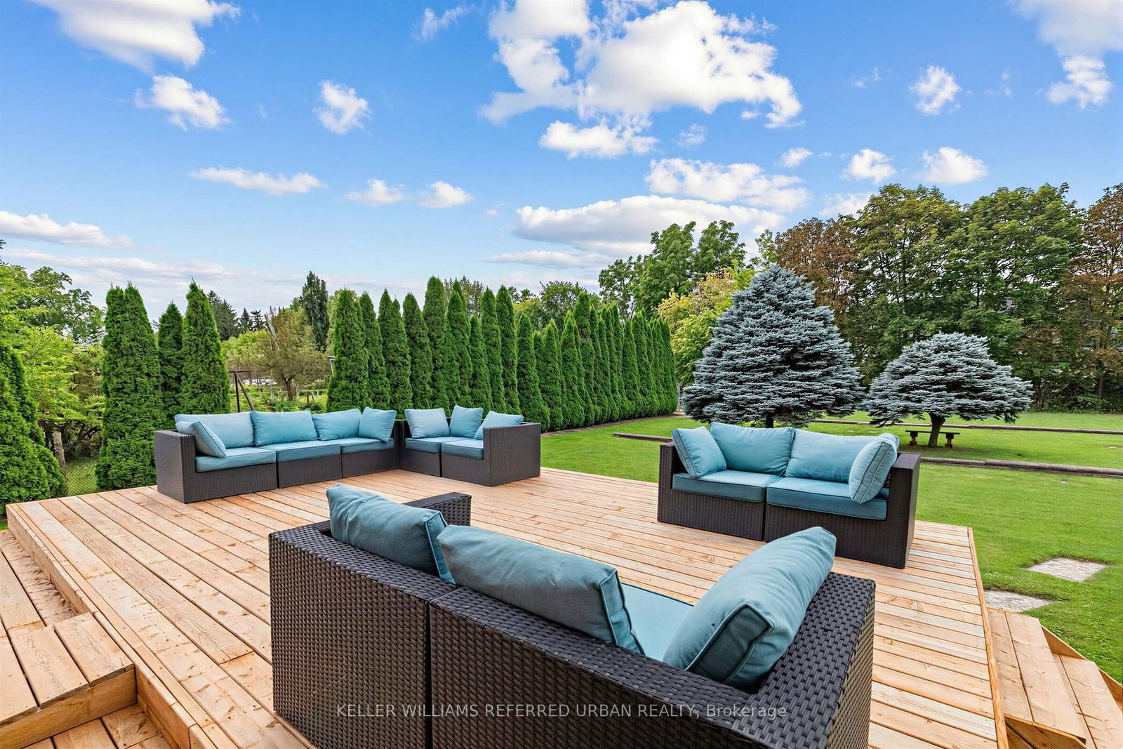 18 Yongeview Avenue • Richmond Hill, ON photo 29