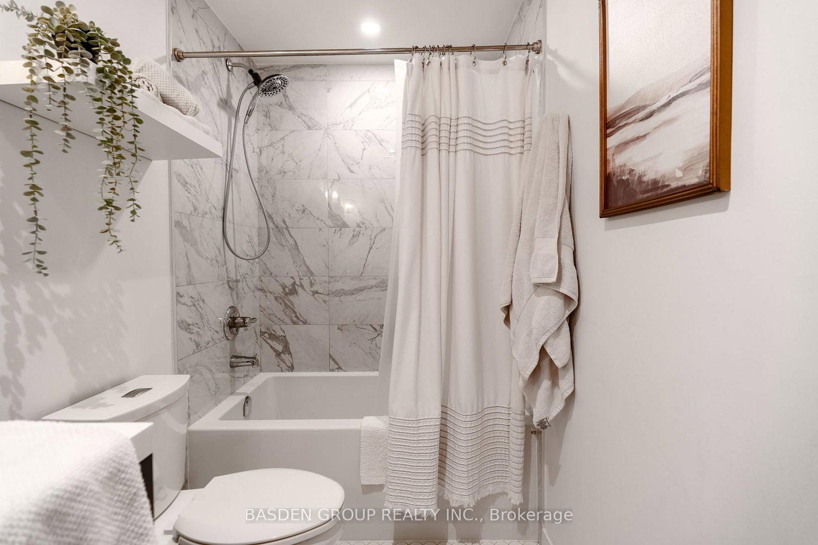 1 Maison Parc Court • #309 • Vaughan, ON photo 28