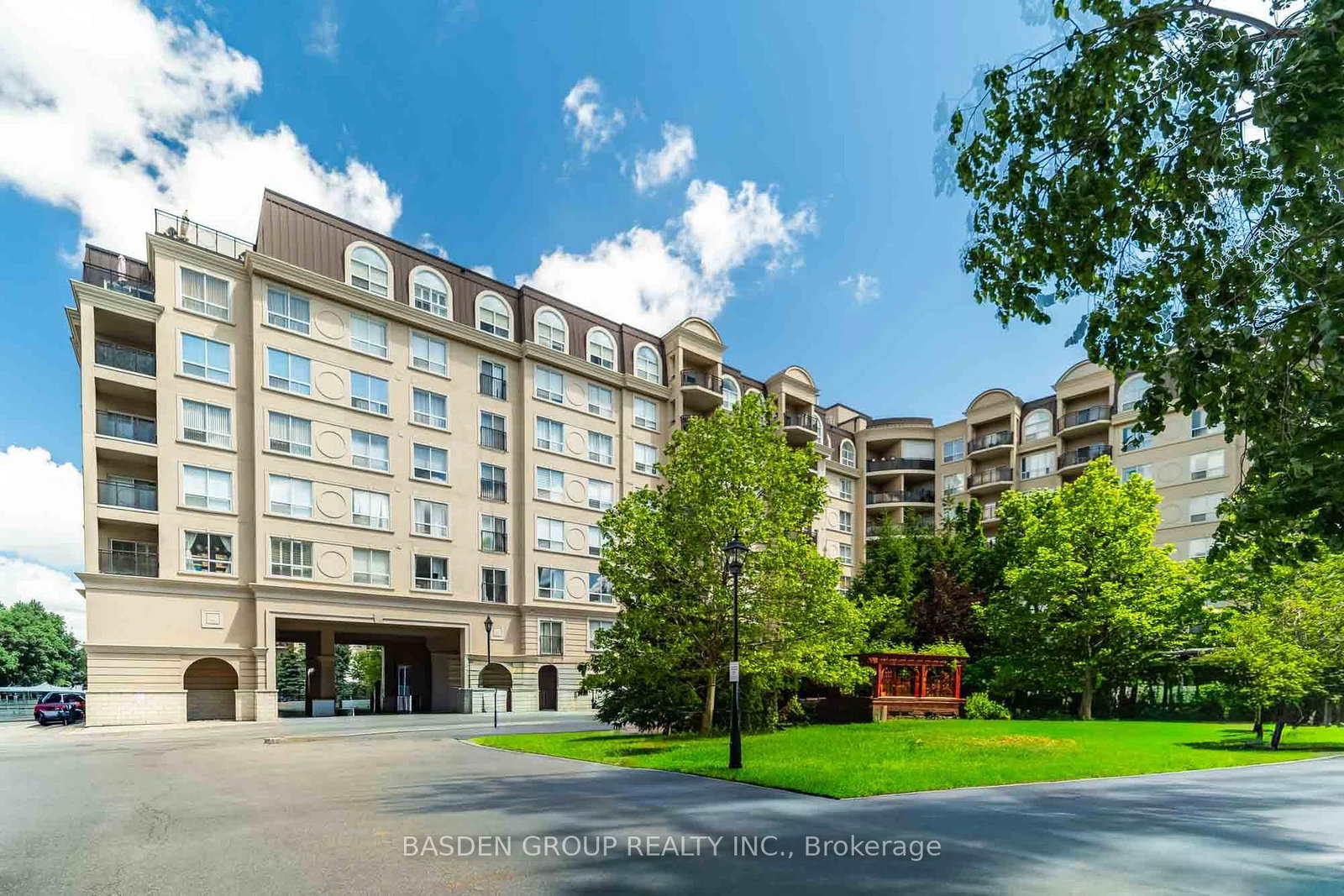 1 Maison Parc Court • #309 • Vaughan, ON photo 3