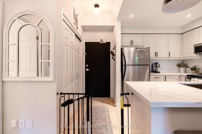 1 Maison Parc Court • #309 • Vaughan, ON photo 9