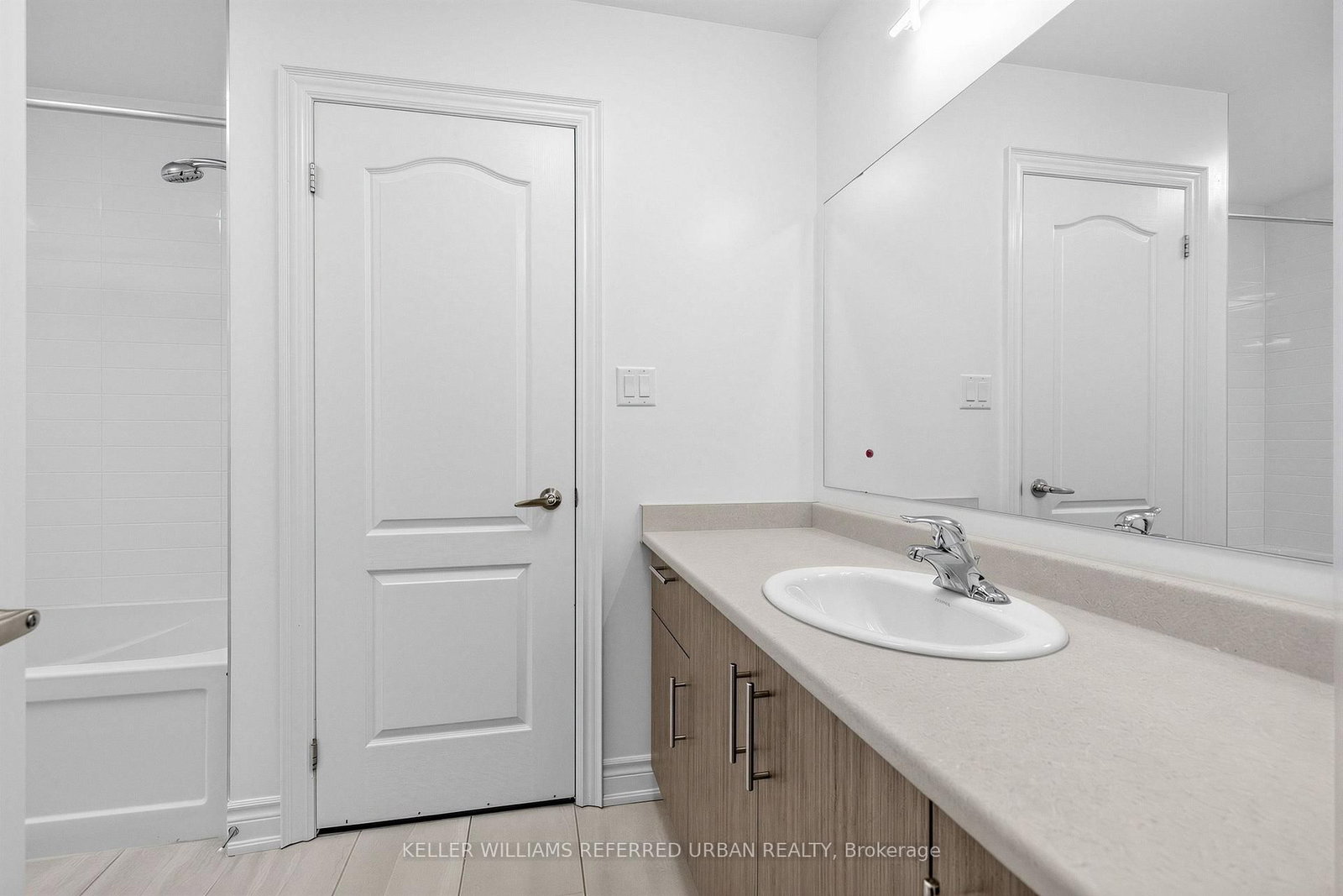 6 Sharonview Crescent • East Gwillimbury, ON photo 22