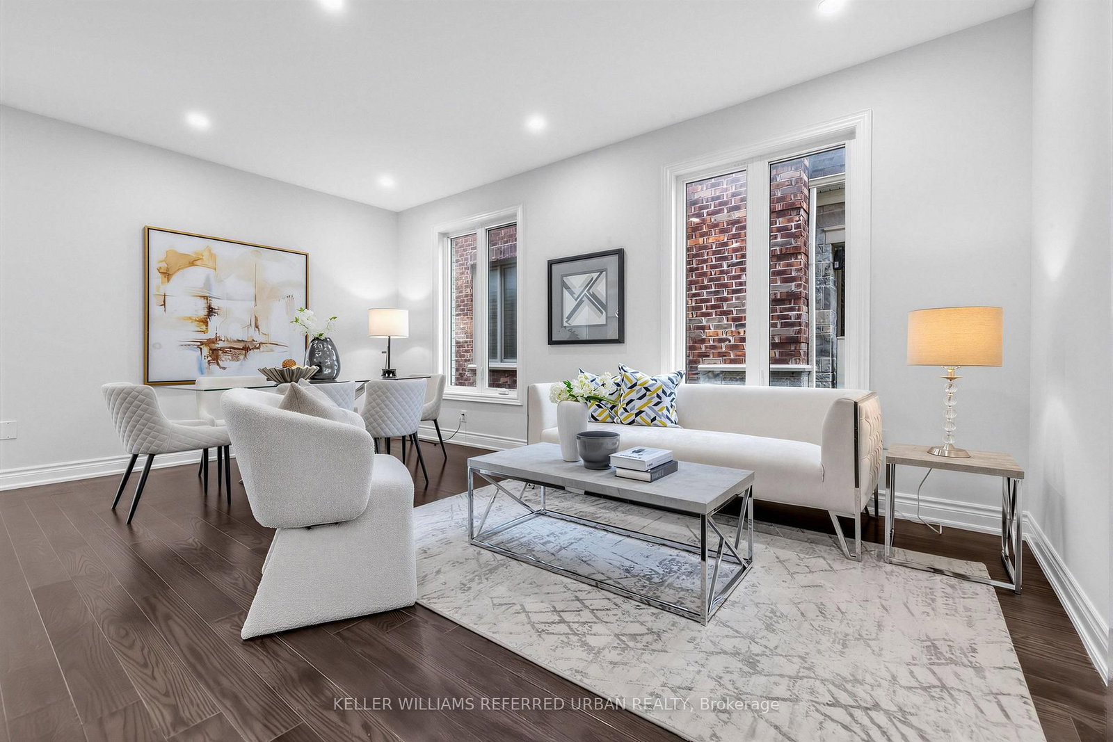 6 Sharonview Crescent • East Gwillimbury, ON photo 5