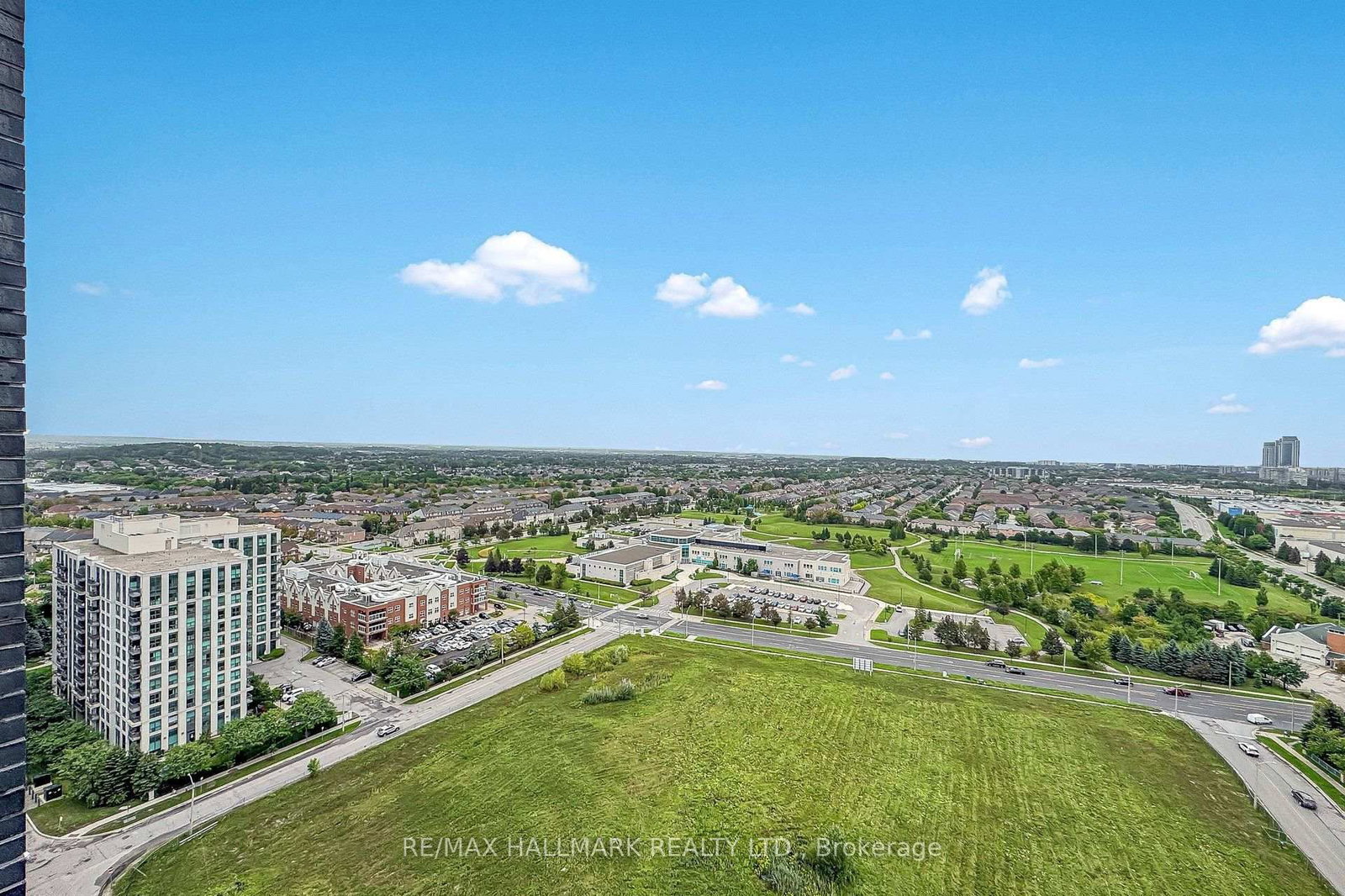 55 Oneida Crescent • #PH 10 • Richmond Hill, ON photo 18