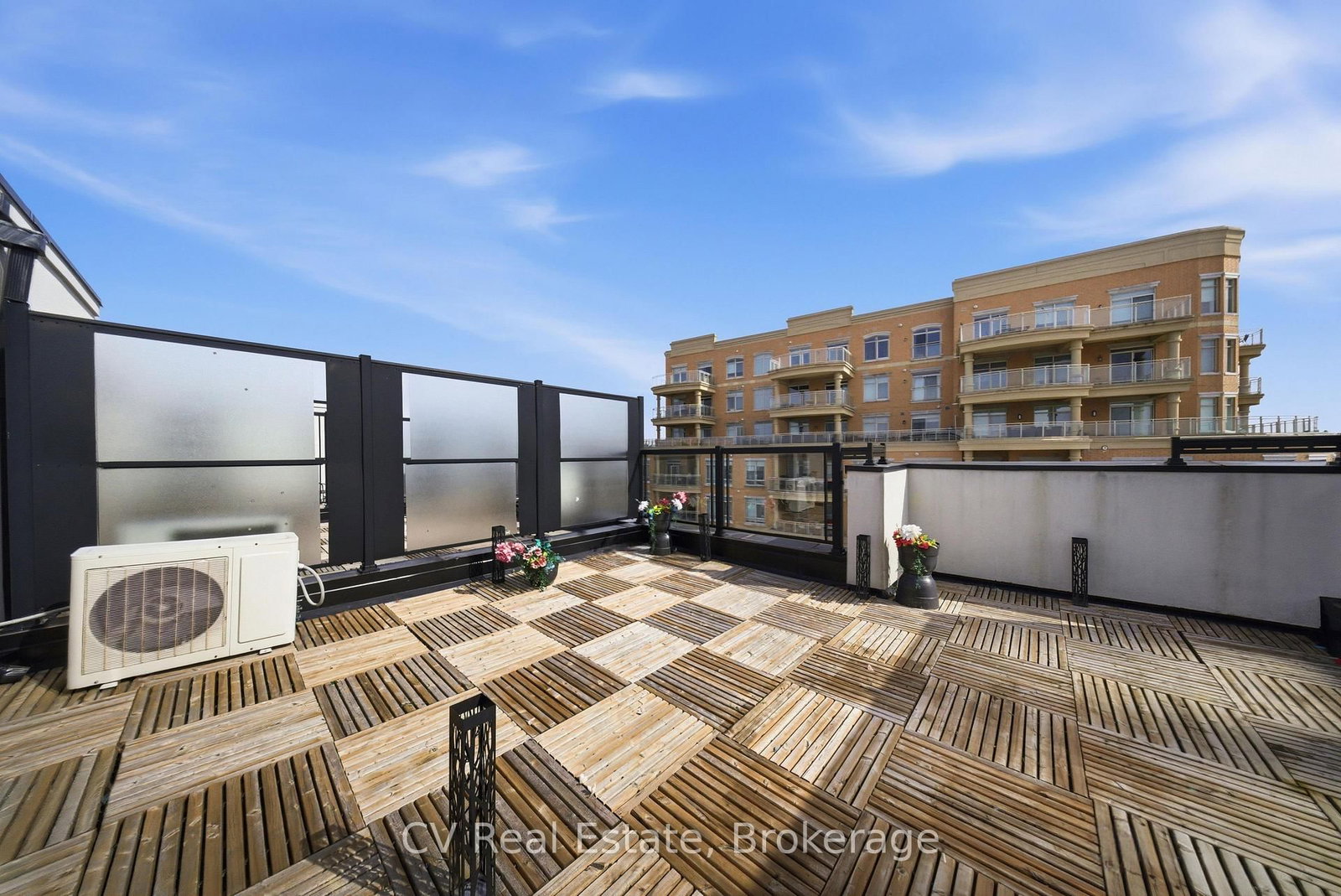 500 Alex Gardner Circle • #104 • Aurora, ON photo 38