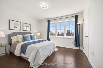 19852 Leslie Street • East Gwillimbury, ON photo 8