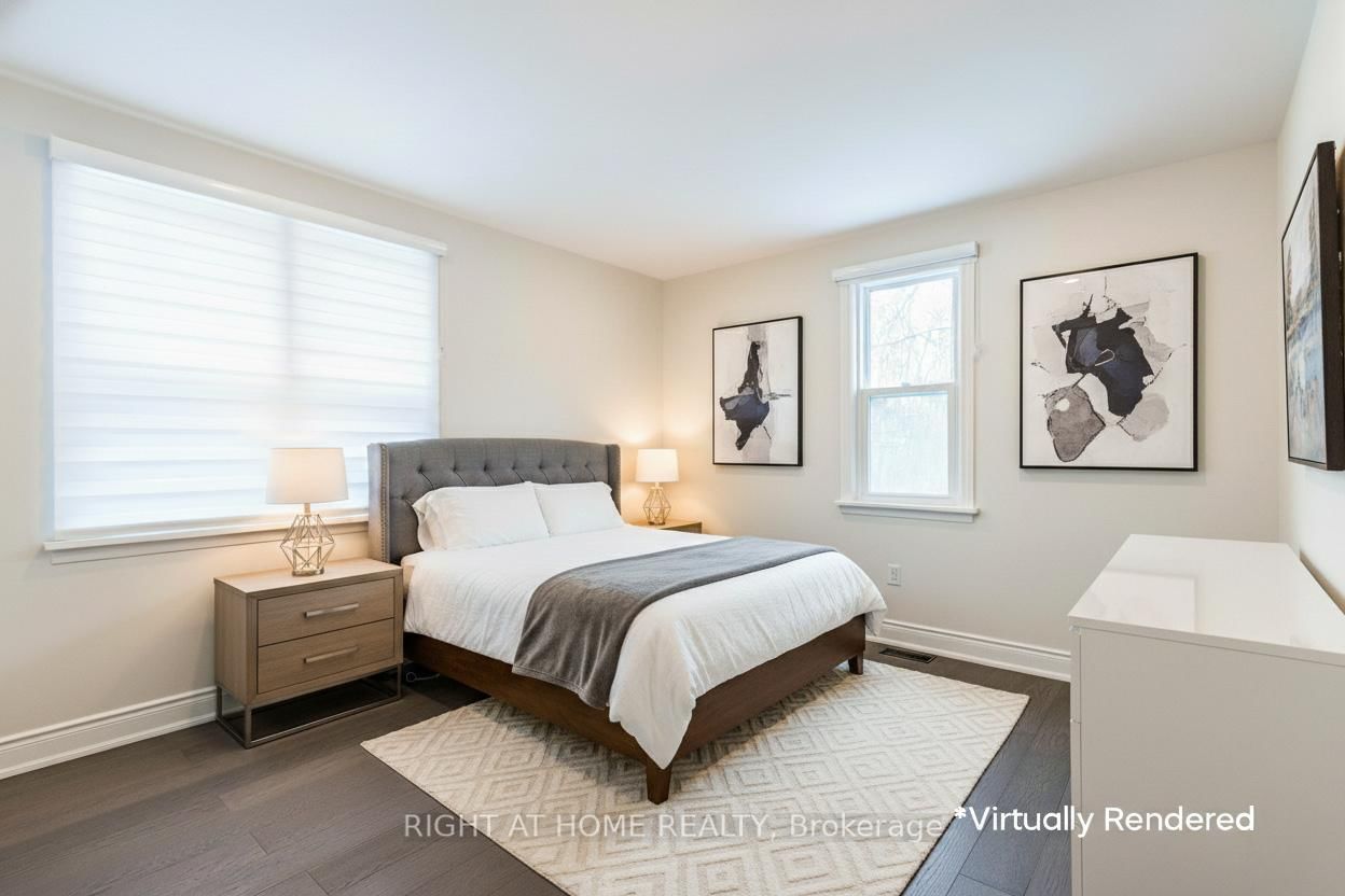 735 Srigley Street • Newmarket, ON photo 11