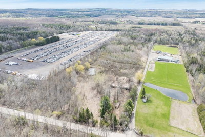 3717 14th Line • Innisfil, ON photo 3