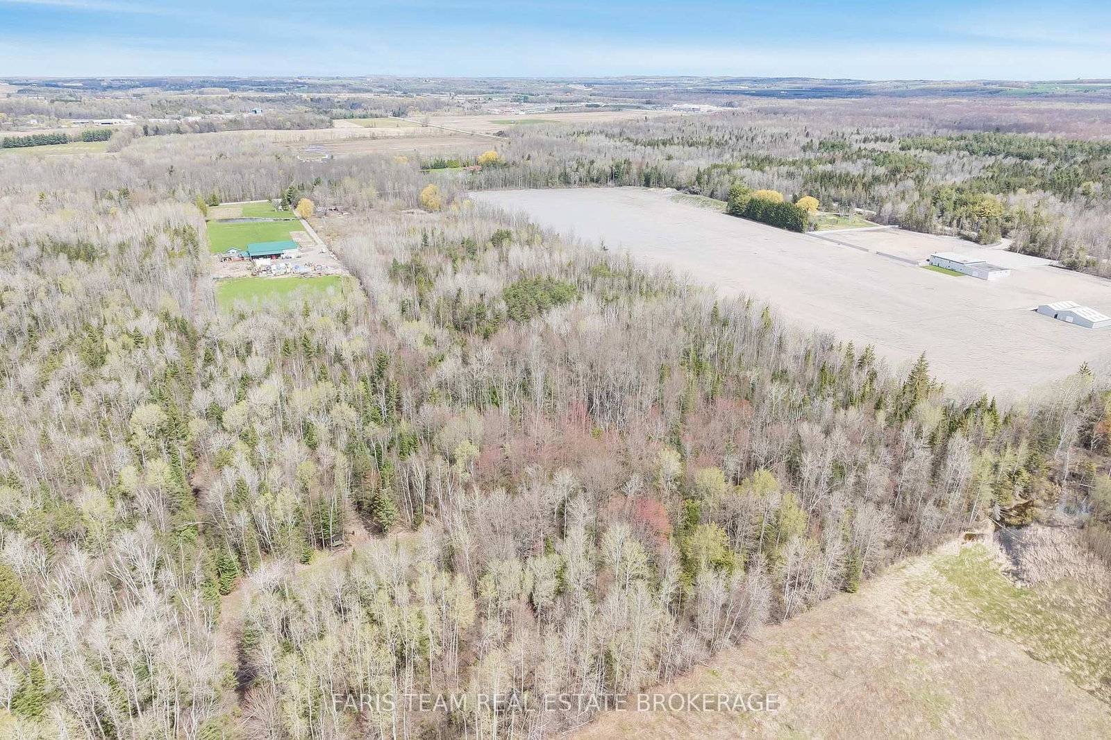 3717 14th Line • Innisfil, ON photo 4