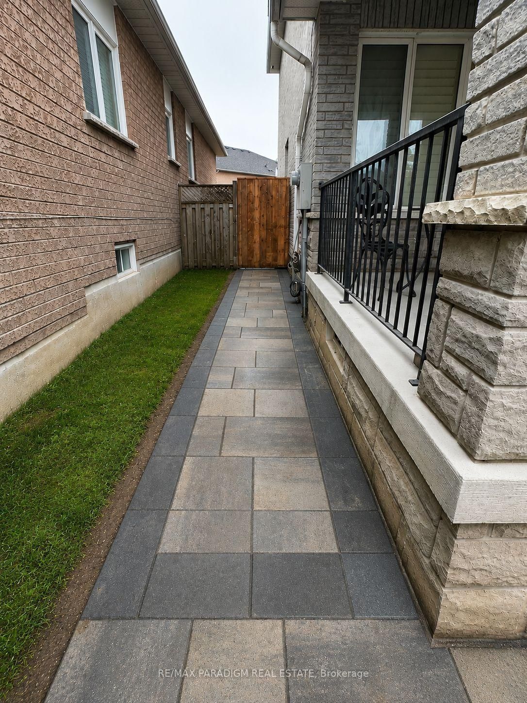 Bsmt-291 Drummond Dr, Vaughan, view 18