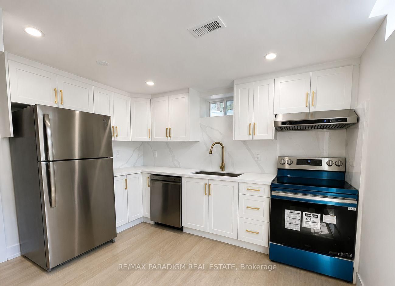 Bsmt-291 Drummond Dr, Vaughan, view 5