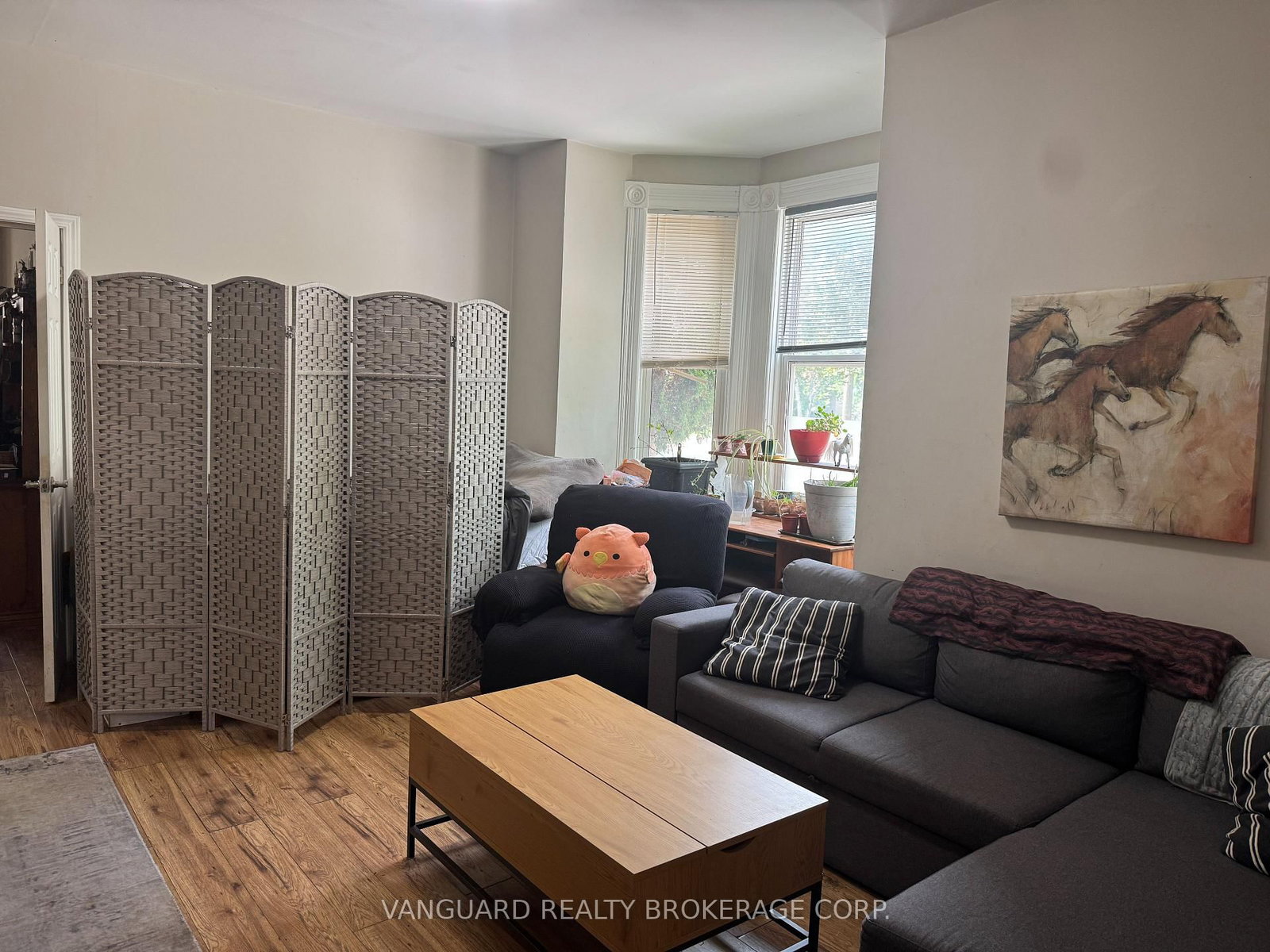 76 Wellington Street • New Tecumseth, ON photo 11