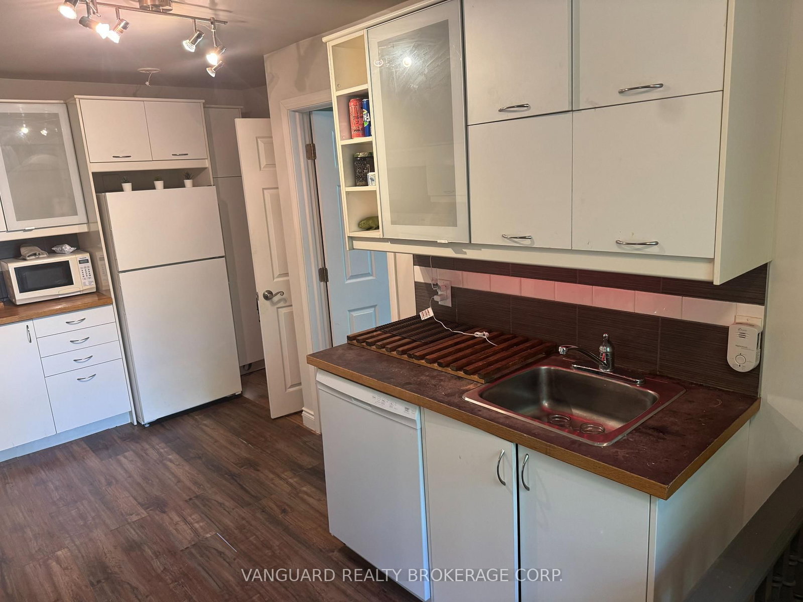 76 Wellington Street • New Tecumseth, ON photo 23