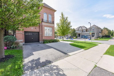119 Lindbergh Drive • Vaughan, ON photo 2