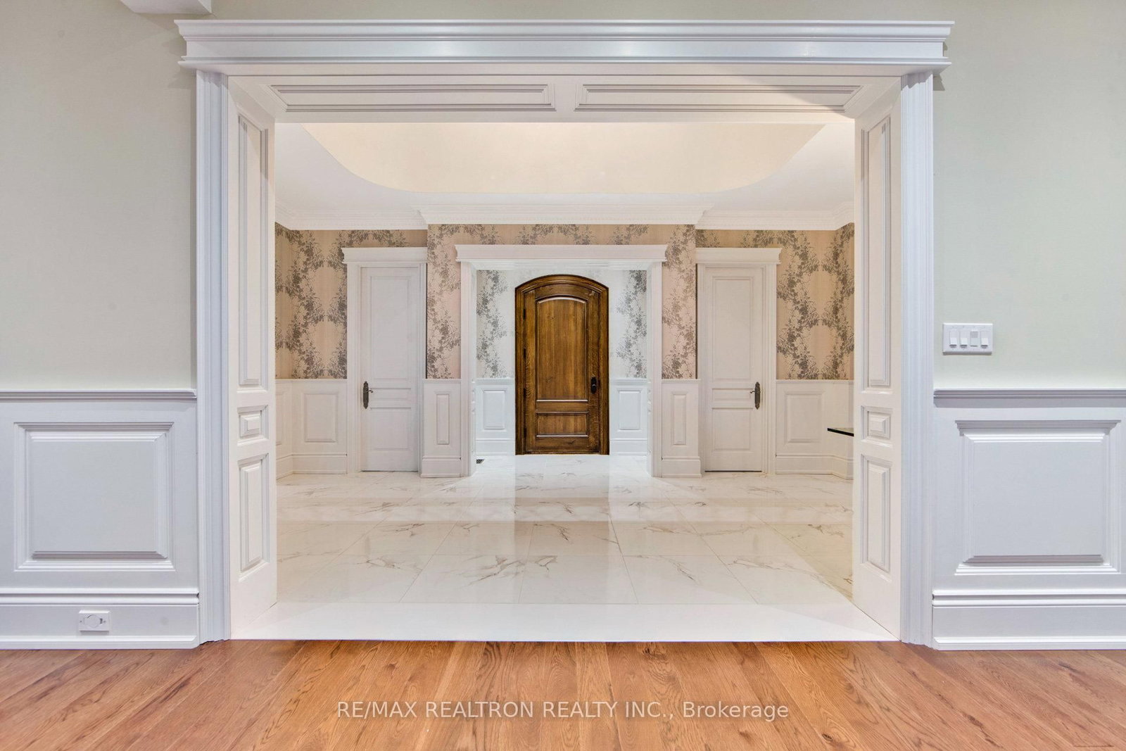 138 Centre Street • Vaughan, ON photo 15