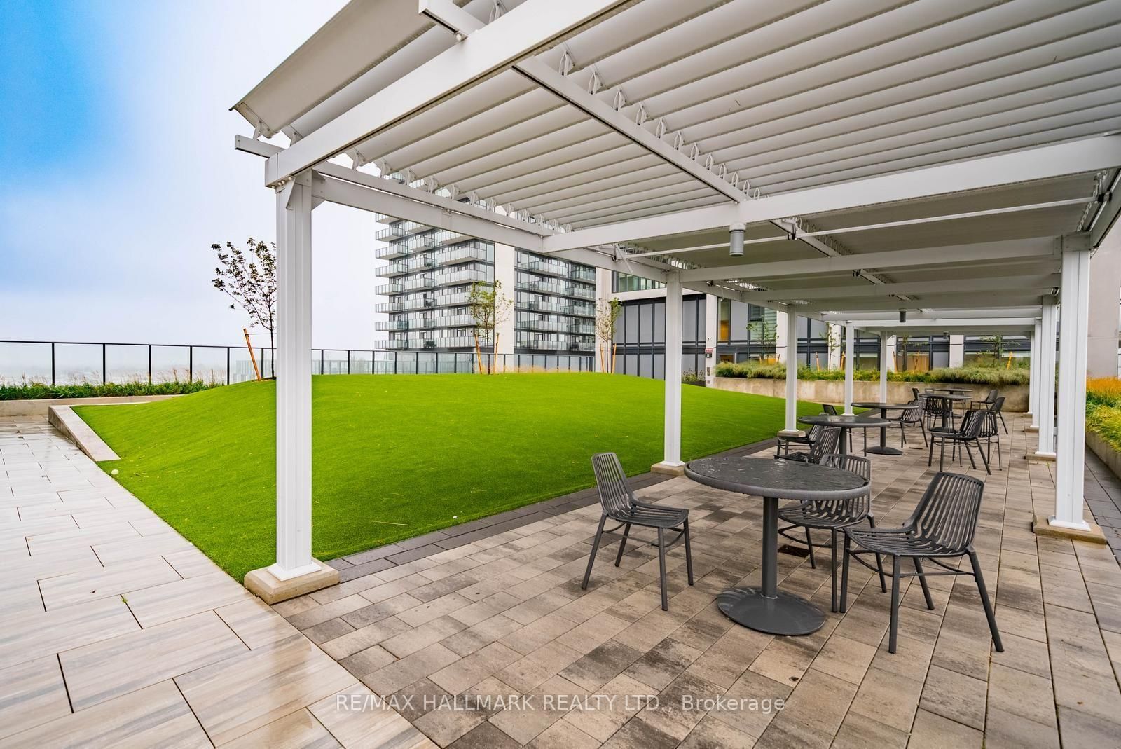 1706-8960 Jane St, Vaughan, view 25