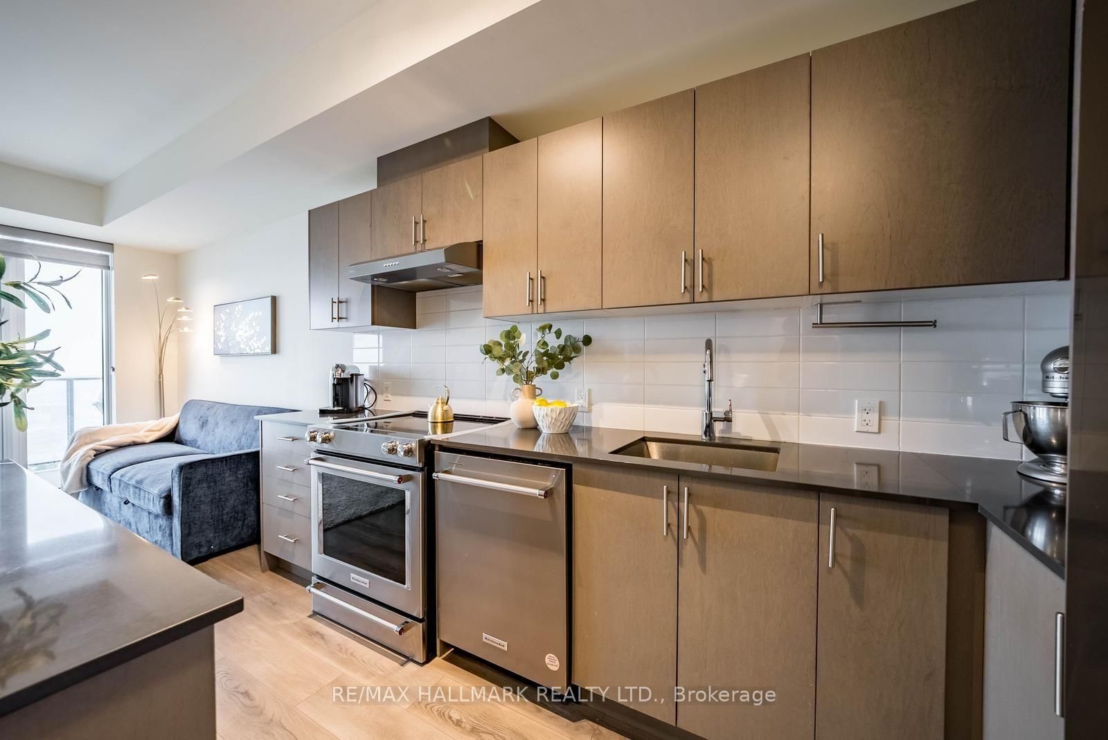 1706-8960 Jane St, Vaughan, view 31