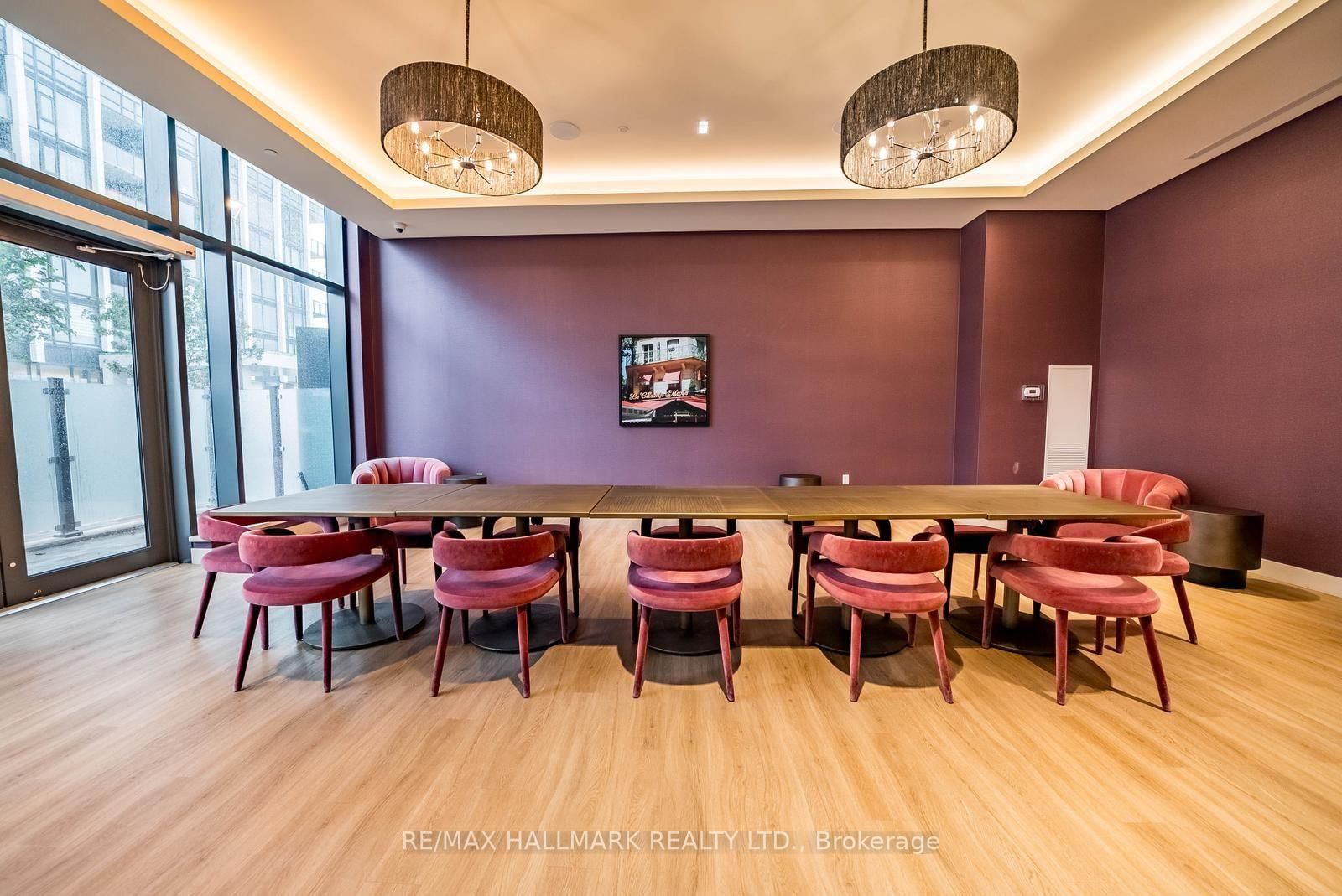 1706-8960 Jane St, Vaughan, view 37